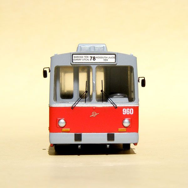 ZiU–9 trolleybus - model railways